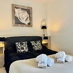 Διαμέρισμα Seafront Skol Center By Eaw Homes Μαρμπέλλα