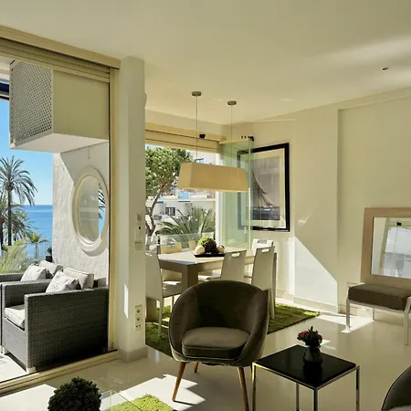 Seafront Skol Center By Eaw Homes Marbella