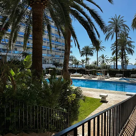 Seafront Skol Center By Eaw Homes Apartamento