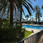 Seafront Skol Center By Eaw Homes Apartment