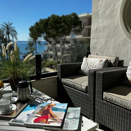 Seafront Skol Center By Eaw Homes *