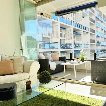 Apartmán Seafront Skol Center By Eaw Homes *